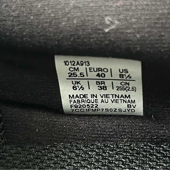 Asics Gel Kumo Lyte 2 Women’s Lightweight Running Shoes In Black Size 8.5 - Picture 5 of 9